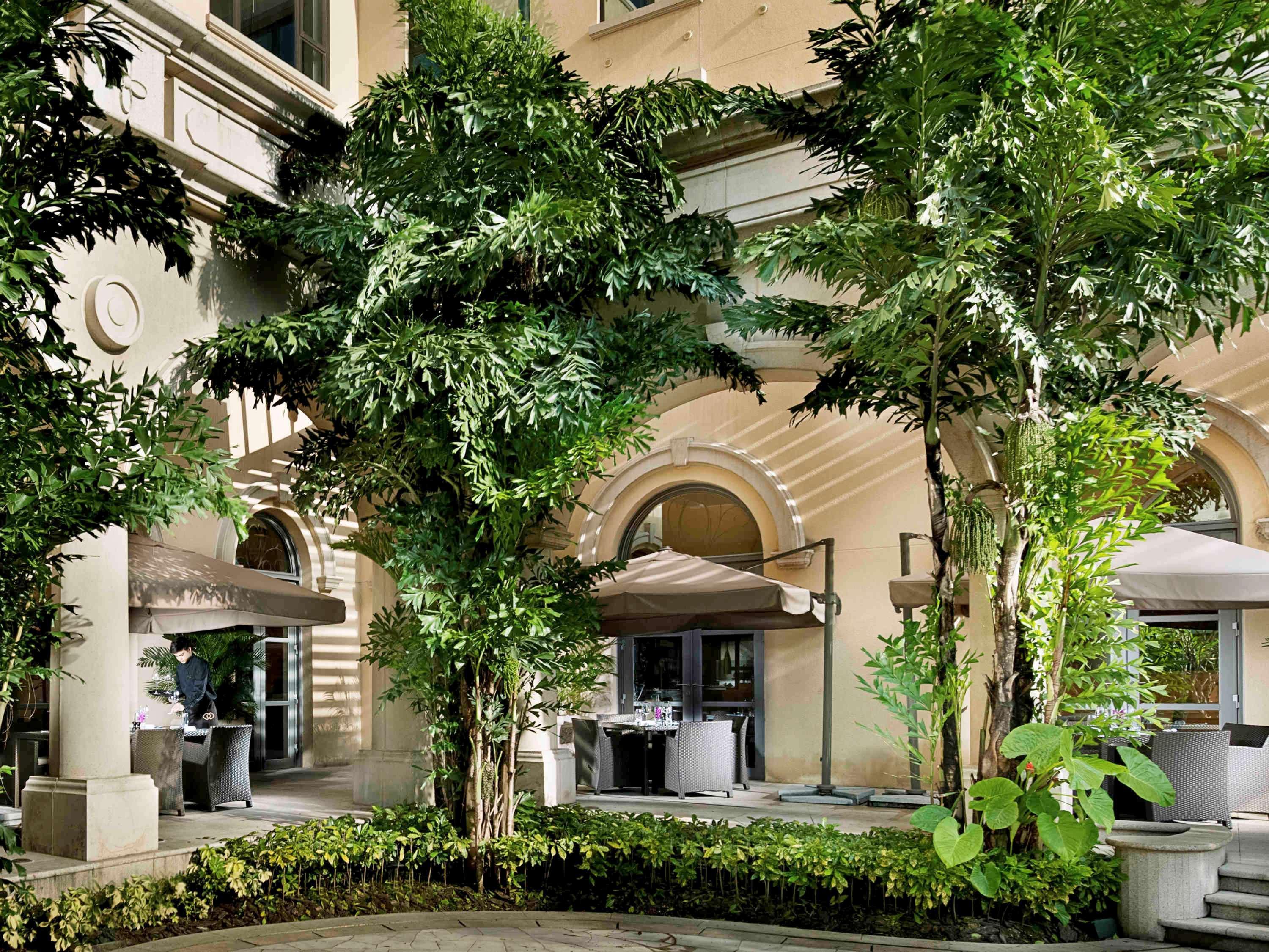 Sofitel Macau At Ponte 16 Hotel Eksteriør billede The hotel's entrance
