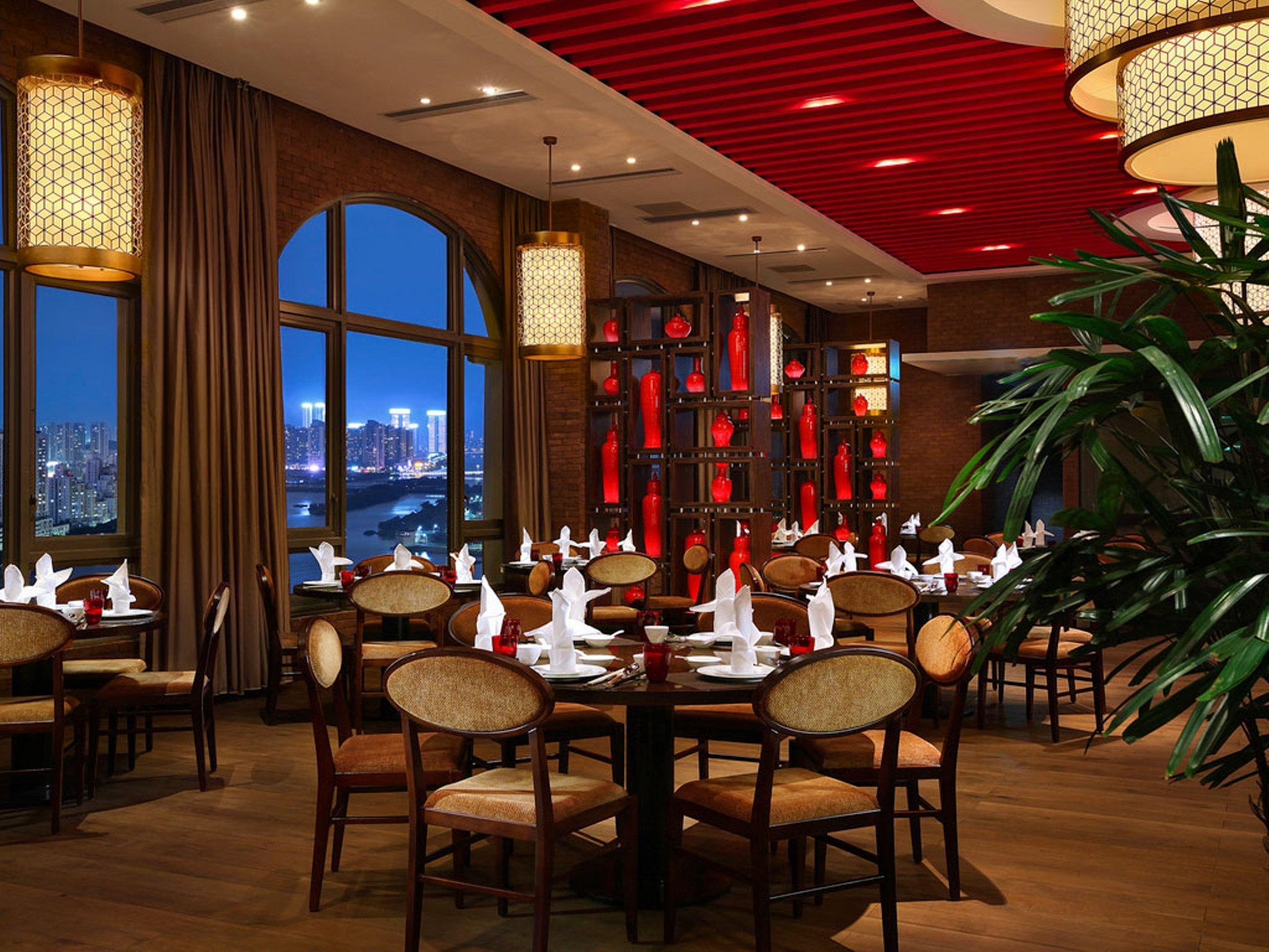 Sofitel Macau At Ponte 16 Hotel Eksteriør billede The interior of a restaurant in Dubai, United Arab Emirates