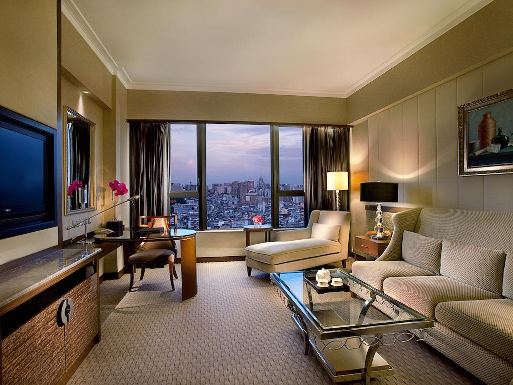 Sofitel Macau At Ponte 16 Hotel Eksteriør billede A suite at the Mandarin Oriental, Seoul